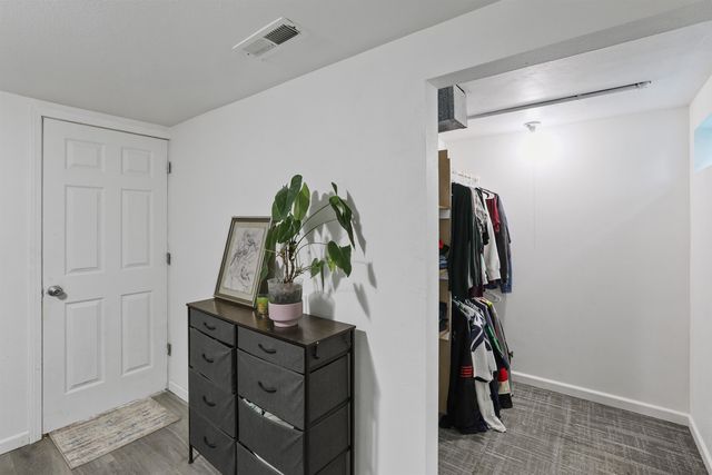 2516 N Rebecca St, Spokane, WA 99217