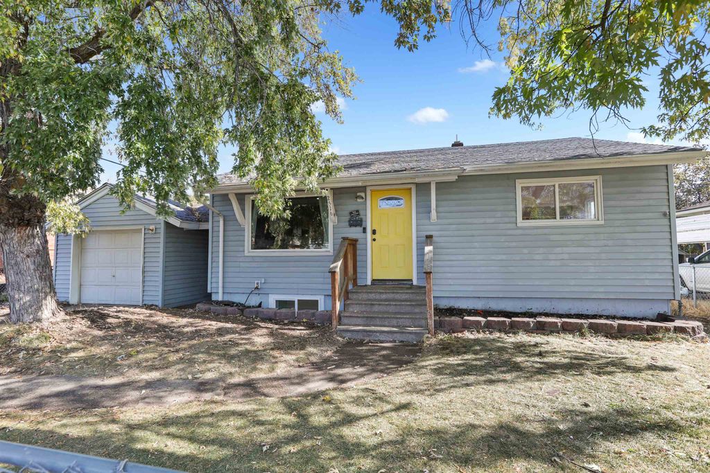 2516 N Rebecca St, Spokane, WA 99217