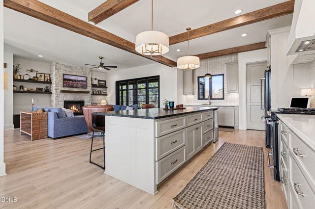 7839 Raleigh Road, Benson, NC 27504