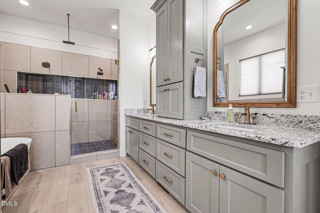 7839 Raleigh Road, Benson, NC 27504