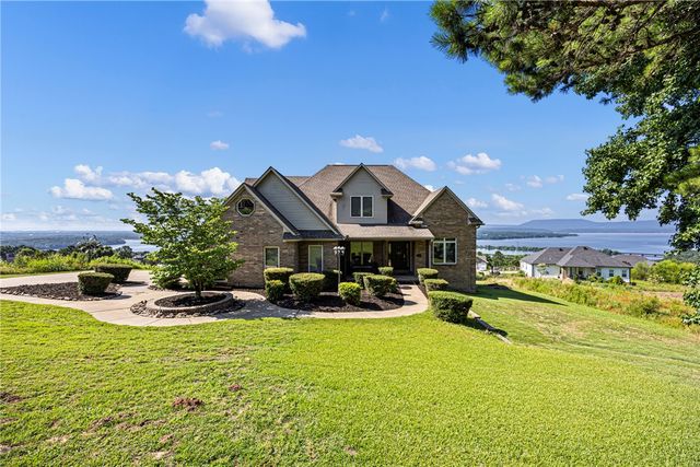 49 Castle Rock Drive, Russellville, AR 72801