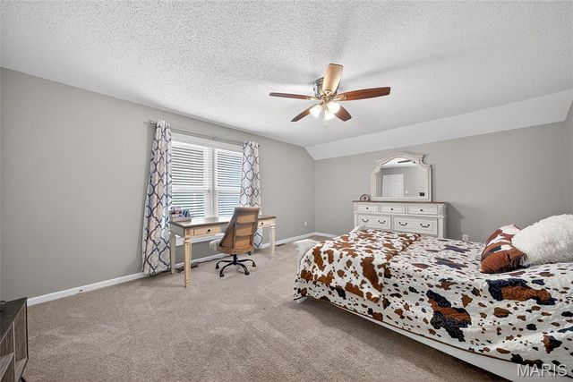 211 England Drive, O'fallon, MO 63366