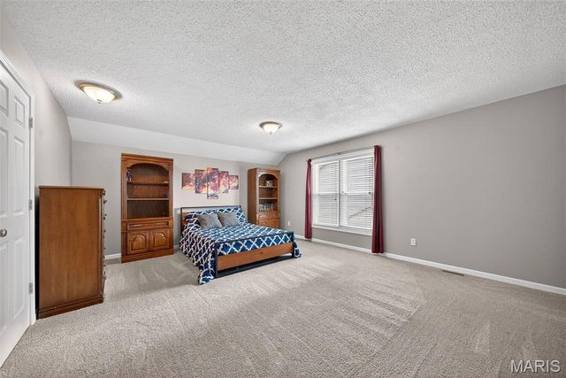 211 England Drive, O'fallon, MO 63366