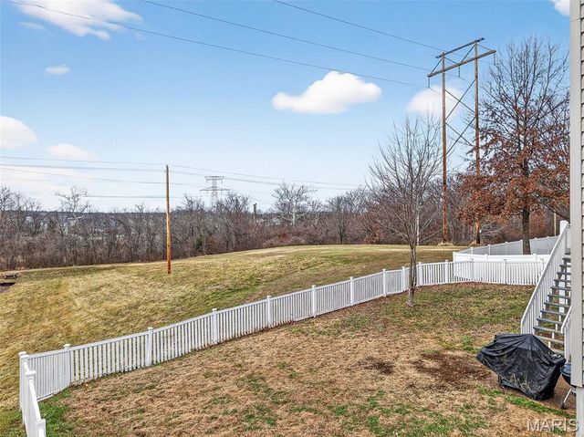 211 England Drive, O'fallon, MO 63366