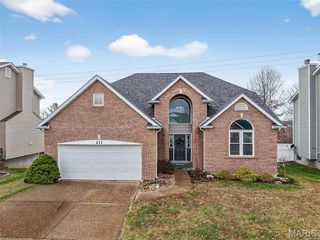 211 England Drive, O'fallon, MO 63366
