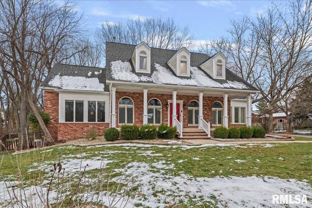 804 FAIRFAX Court, Springfield, IL 62702