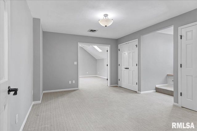 804 FAIRFAX Court, Springfield, IL 62702