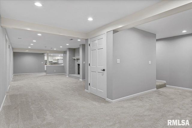 804 FAIRFAX Court, Springfield, IL 62702