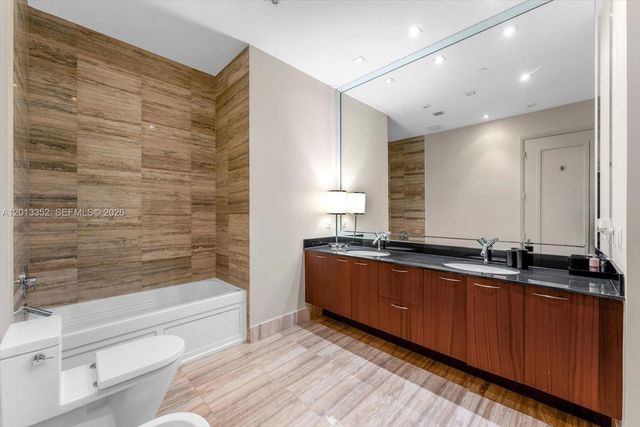 15811 Collins Ave 3605, Sunny Isles Beach, FL 33160