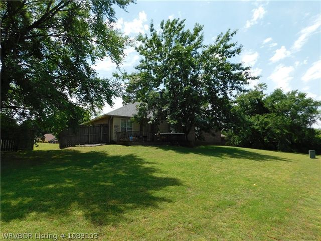 9300 Darlington Circle, Fort Smith, AR 72908