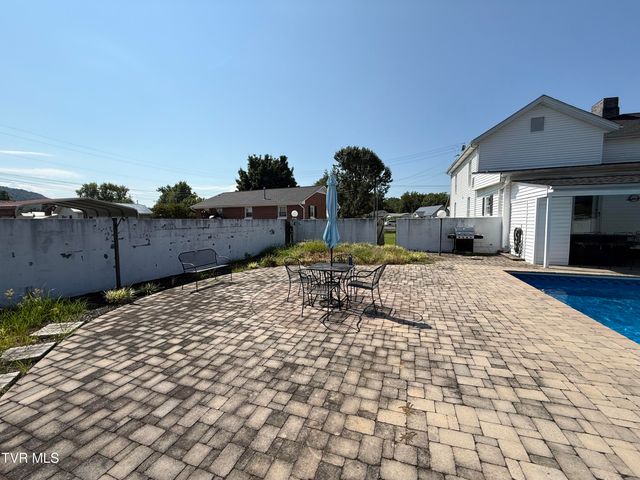 451 Race Street, Elizabethton, TN 37643