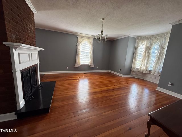 451 Race Street, Elizabethton, TN 37643