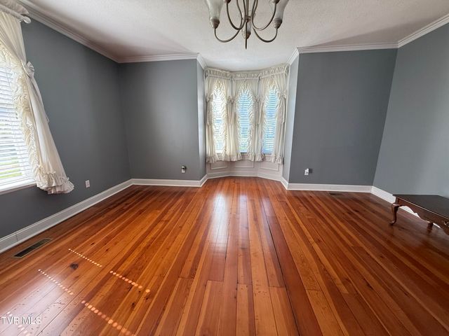 451 Race Street, Elizabethton, TN 37643