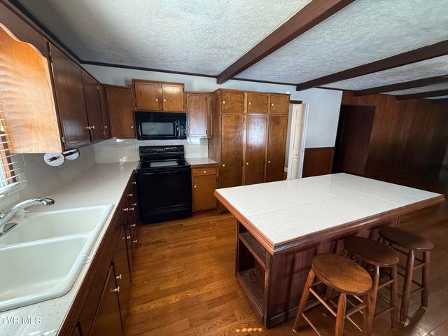451 Race Street, Elizabethton, TN 37643