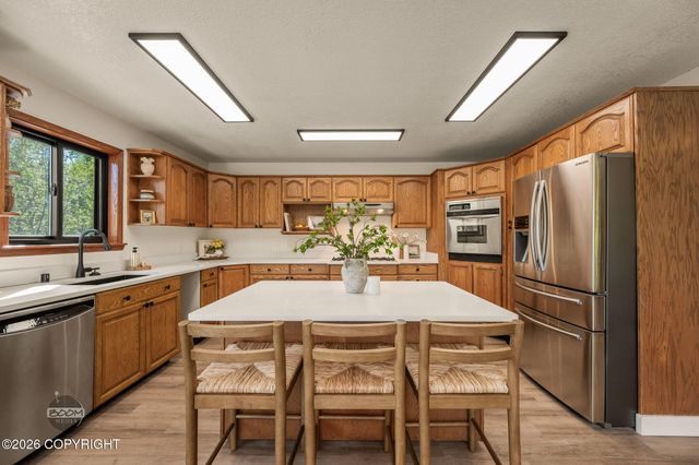 3060 S Red Birch Drive, Wasilla, AK 99623
