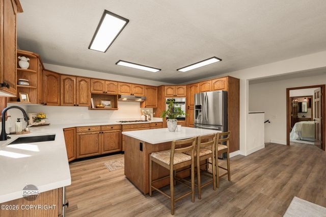3060 S Red Birch Drive, Wasilla, AK 99623