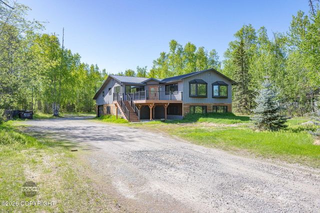 3060 S Red Birch Drive, Wasilla, AK 99623
