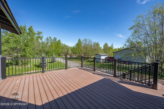 3060 S Red Birch Drive, Wasilla, AK 99623