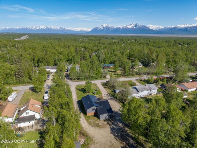 3060 S Red Birch Drive, Wasilla, AK 99623