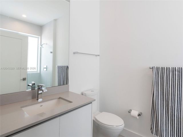 51 N Shore Drive 51, Miami Beach, FL 33141