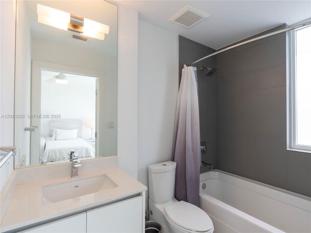51 N Shore Drive 51, Miami Beach, FL 33141