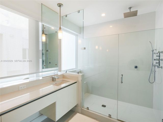 51 N Shore Drive 51, Miami Beach, FL 33141