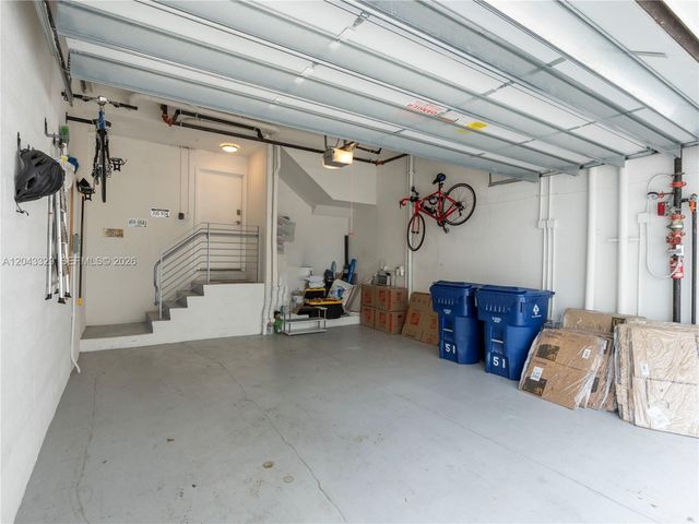 51 N Shore Drive 51, Miami Beach, FL 33141