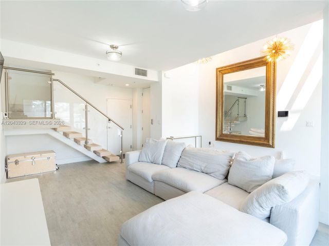 51 N Shore Drive 51, Miami Beach, FL 33141