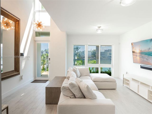 51 N Shore Drive 51, Miami Beach, FL 33141