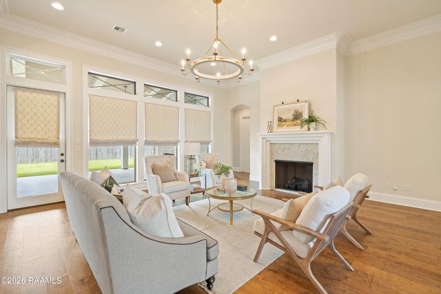 604 Ember Grove Crossing, Lafayette, LA 70508