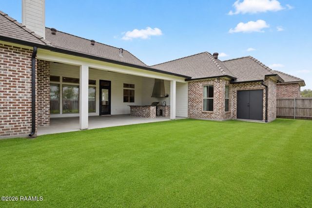 604 Ember Grove Crossing, Lafayette, LA 70508