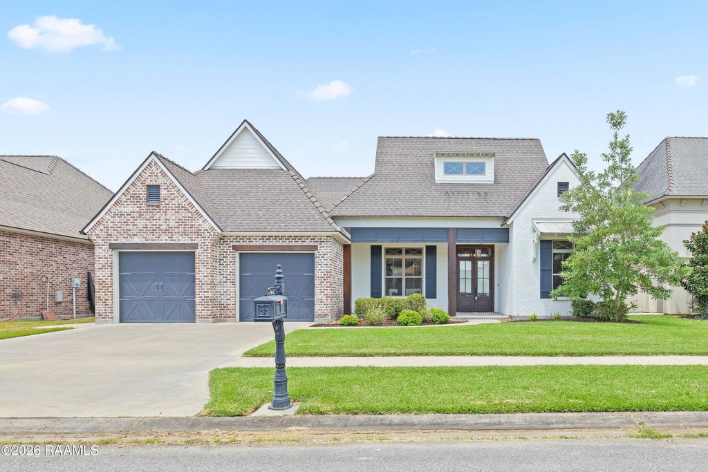 604 Ember Grove Crossing, Lafayette, LA 70508