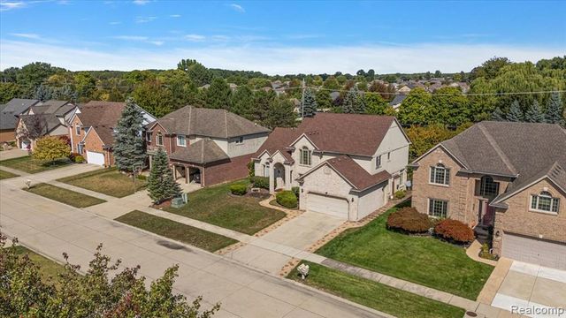 21559 Waverly Drive, Macomb, MI 48044