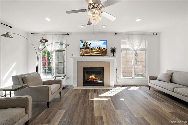 21559 Waverly Drive, Macomb, MI 48044