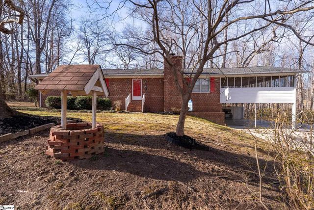 114 Oakland Avenue, Marietta, SC 29661