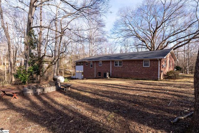 114 Oakland Avenue, Marietta, SC 29661