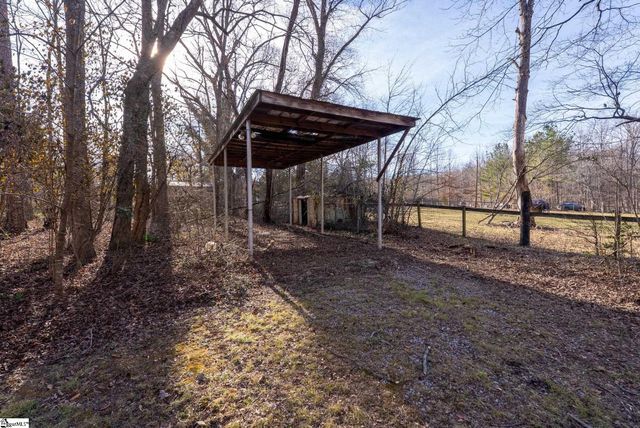 114 Oakland Avenue, Marietta, SC 29661