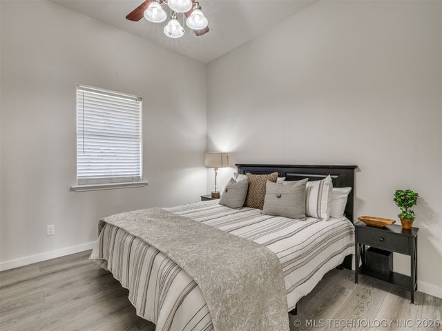 218 Nakomis Circle, Canadian, OK 74425