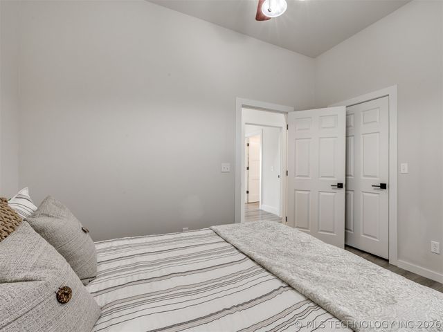 218 Nakomis Circle, Canadian, OK 74425