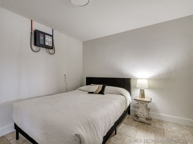 218 Nakomis Circle, Canadian, OK 74425