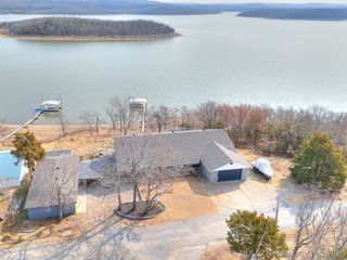 218 Nakomis Circle, Canadian, OK 74425