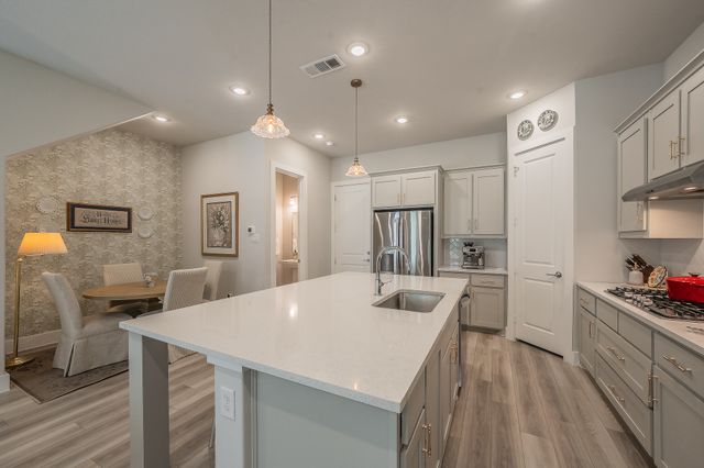 8106 Emsworth Drive, Dallas, TX 75231