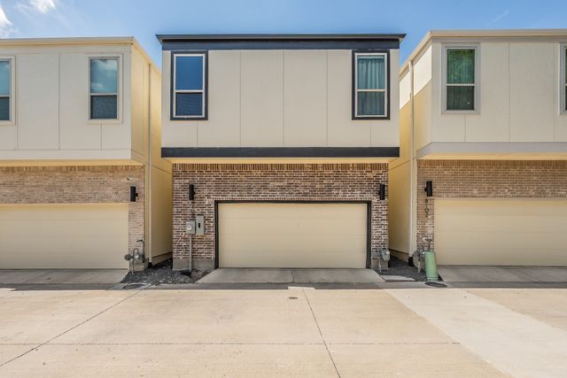 8106 Emsworth Drive, Dallas, TX 75231
