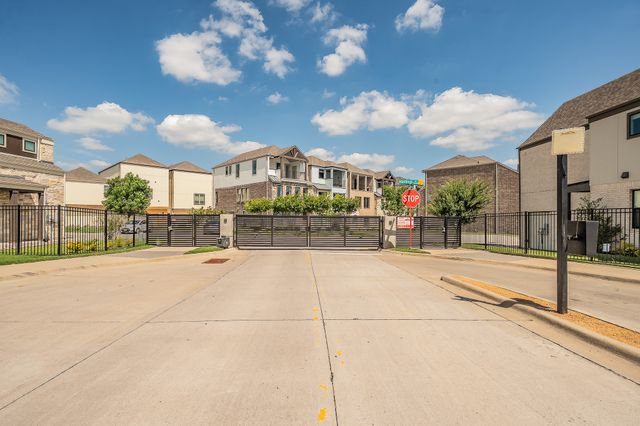 8106 Emsworth Drive, Dallas, TX 75231