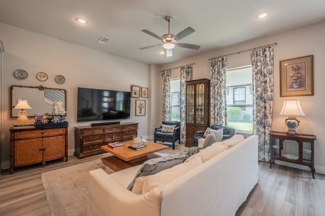 8106 Emsworth Drive, Dallas, TX 75231