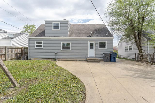 5917 Pepperell Place, Toledo, OH 43612