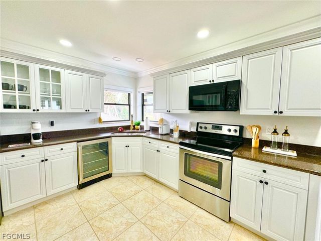 14271 Sandarac DR, Bokeelia, FL 33922