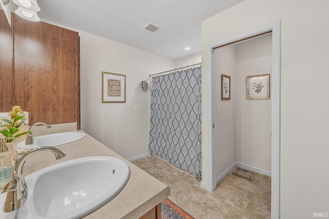 528 Big Pine Drive, West Lafayette, IN 47906