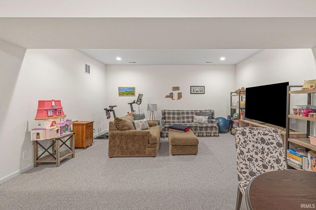 528 Big Pine Drive, West Lafayette, IN 47906