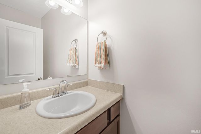 528 Big Pine Drive, West Lafayette, IN 47906